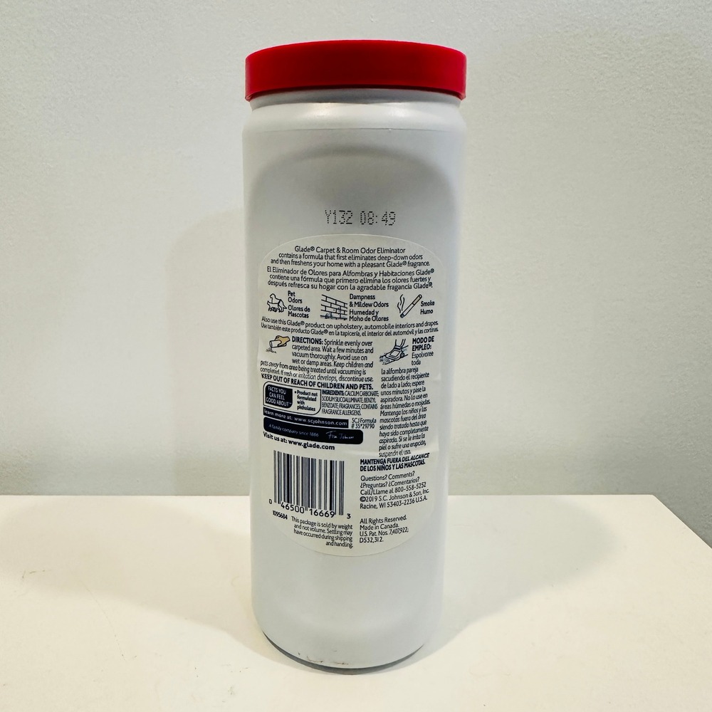 Glade Carpet and Room Refresher Radiant Berries 32 oz Powder Odor Eliminator - Picture 5 of 8
